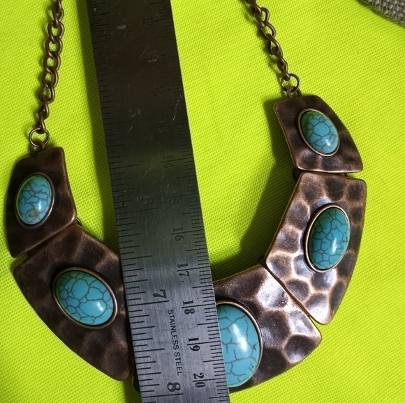 Copper color blue faux turquoise chain necklace - Picture 4 of 4